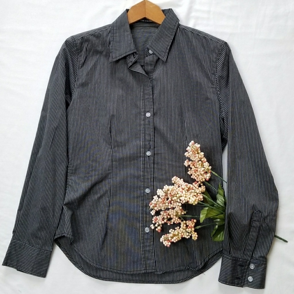 The limited long sleeve button-down shirt - Picture 2 of 6